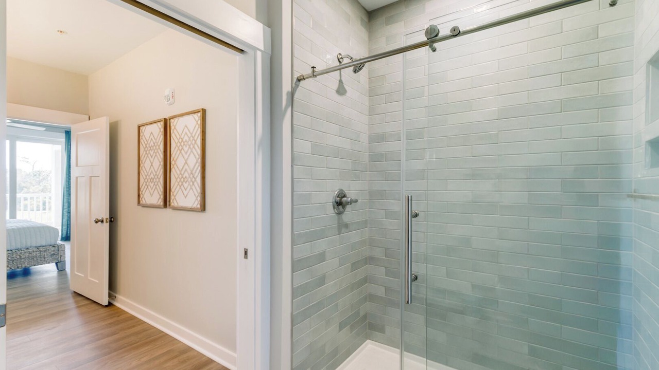 Photo of Bathroom in Bermuda Bay