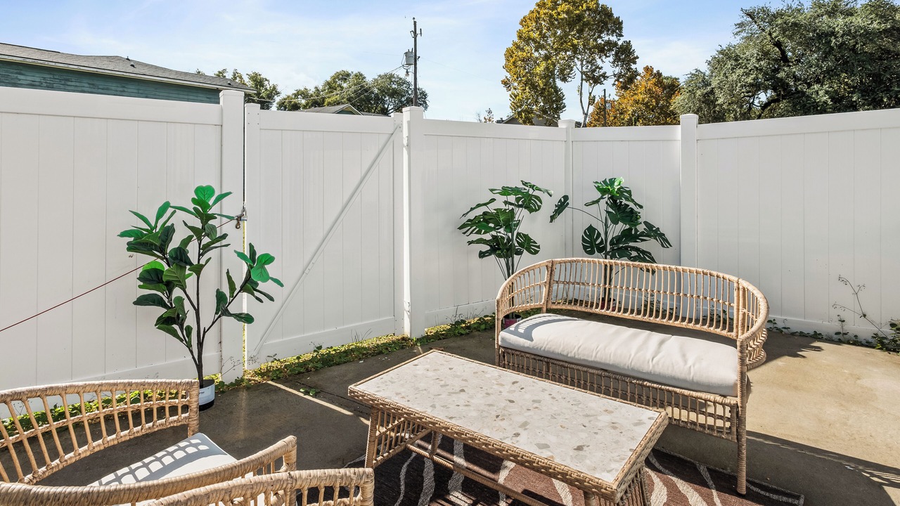 Photo of Patio Balcony in North Charleston