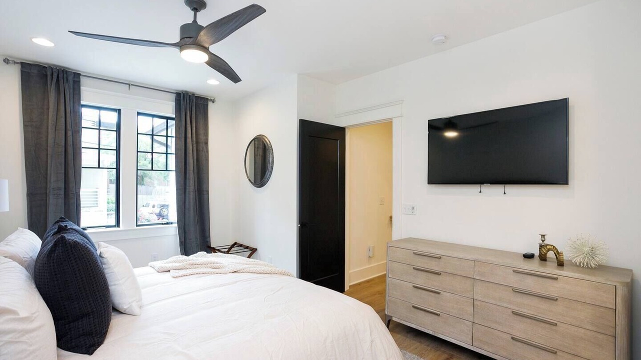 Photo of Bathroom in Hillsboro Village