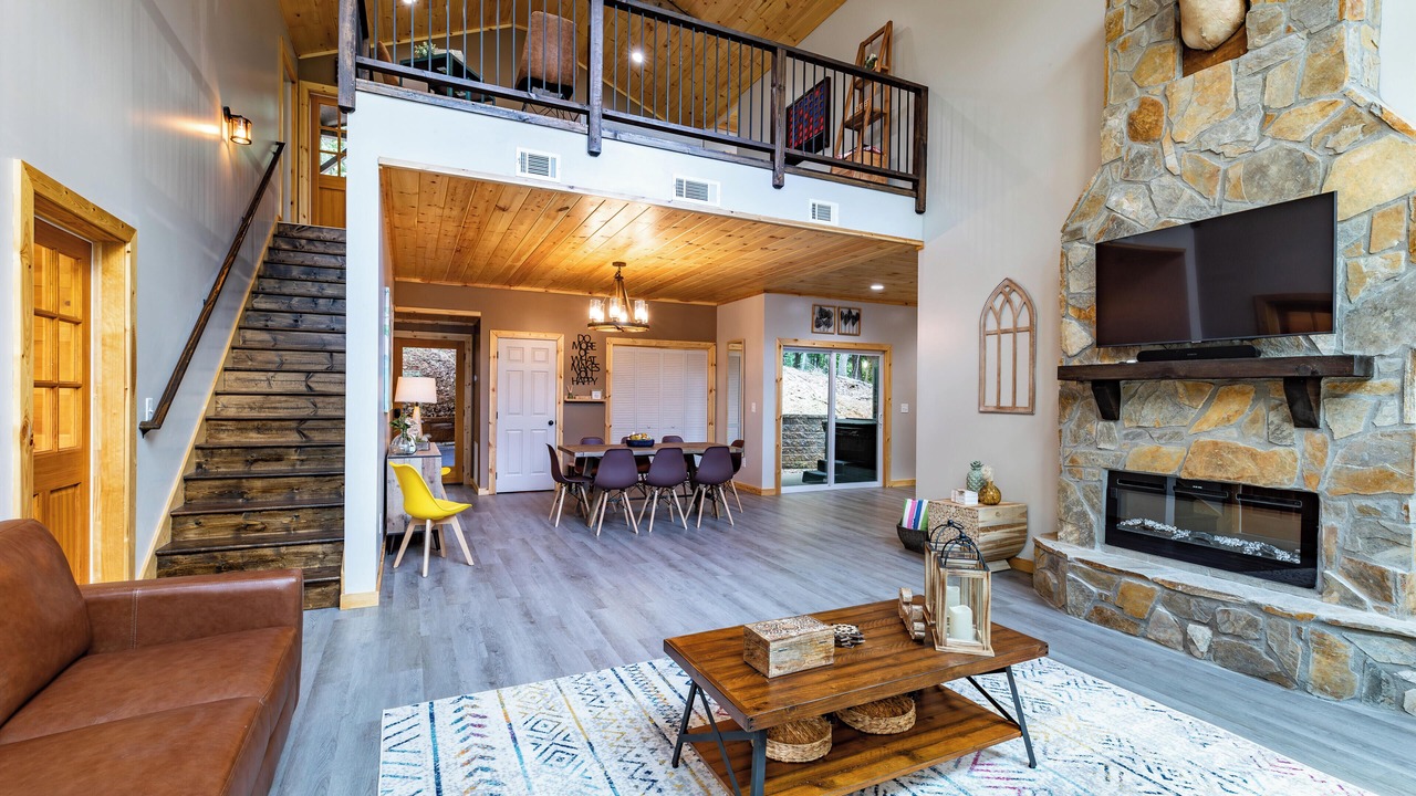 Photo of Livingroom in Ellijay