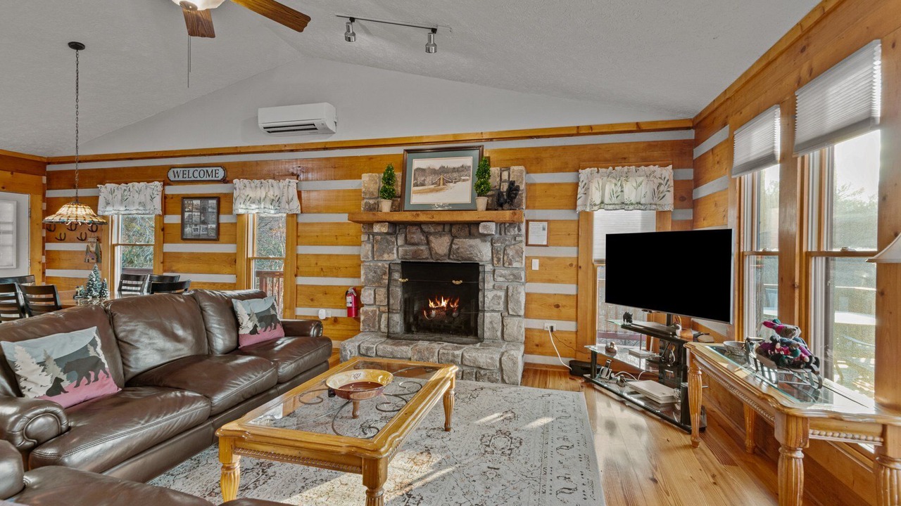 Photo of Livingroom in Sugar Mountain