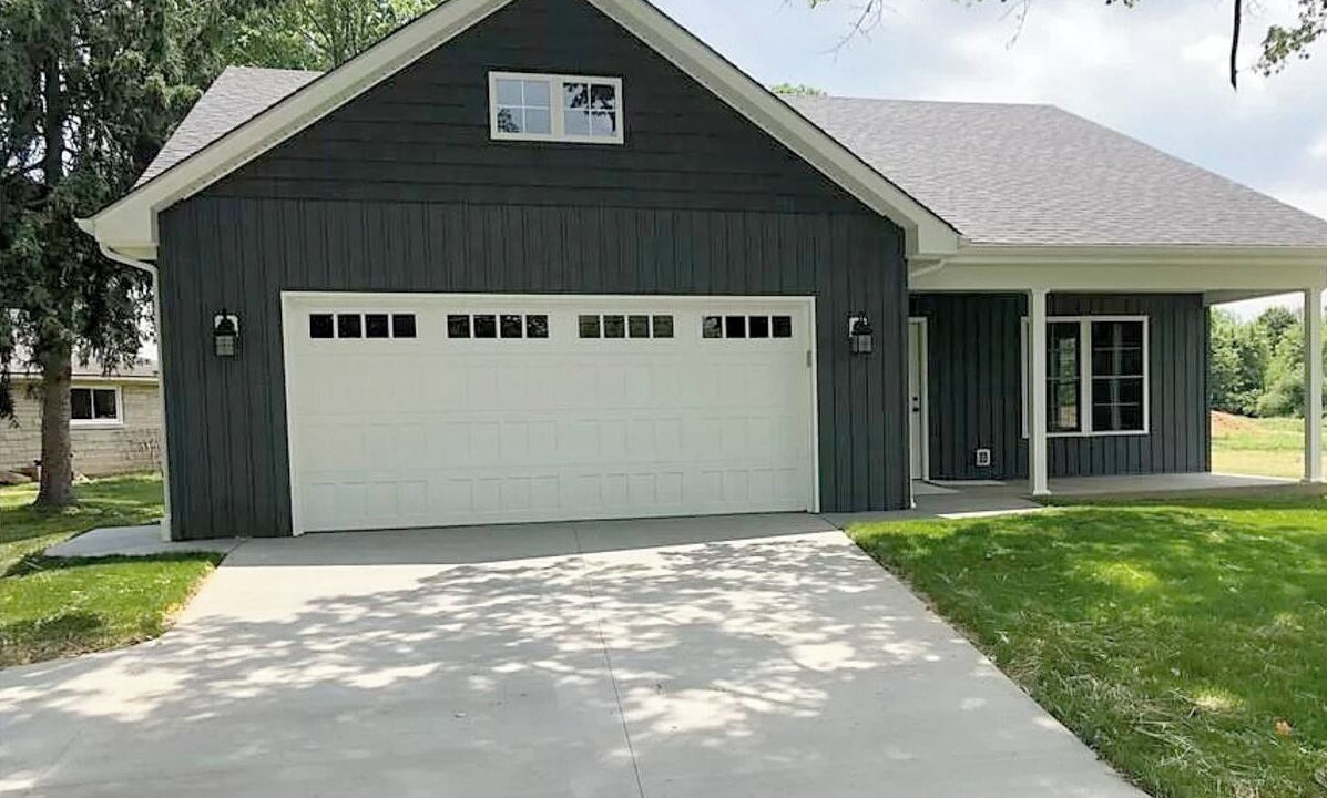 Photo of Outdoor in Jeffersonville
