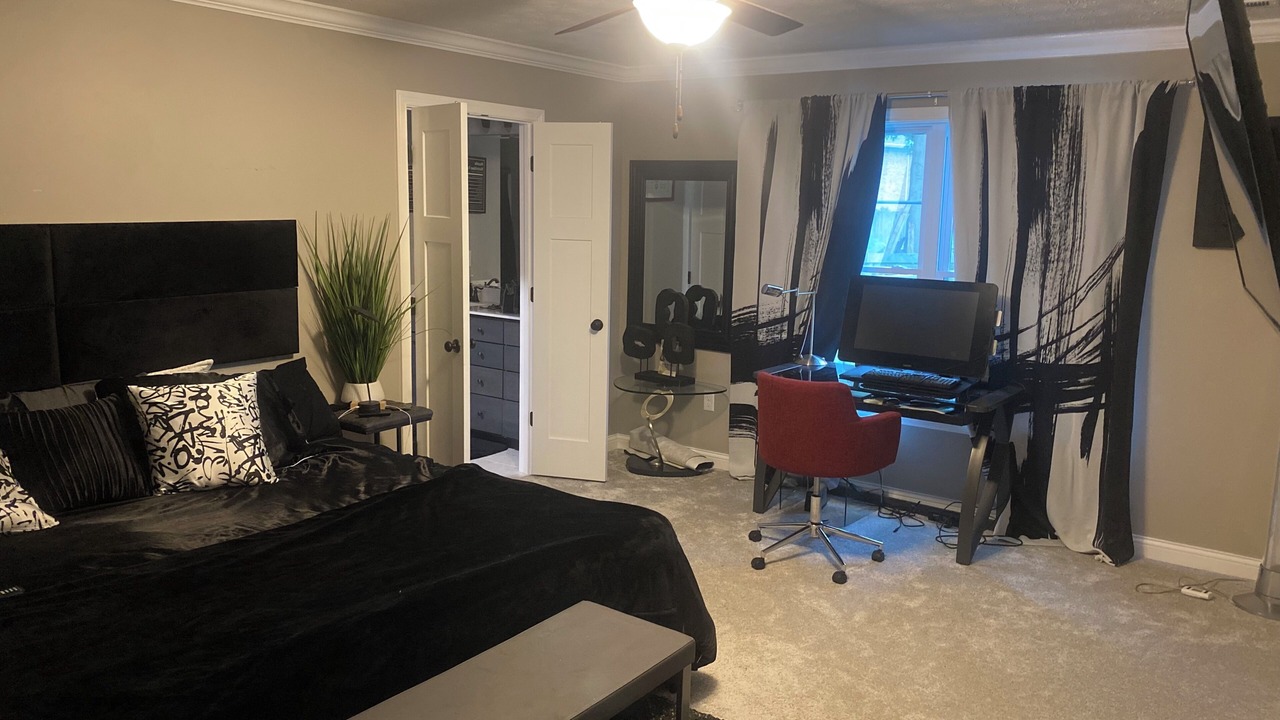Photo of Bedroom in Jeffersonville