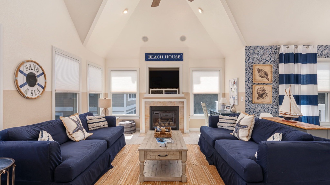 Photo of Livingroom in Corolla