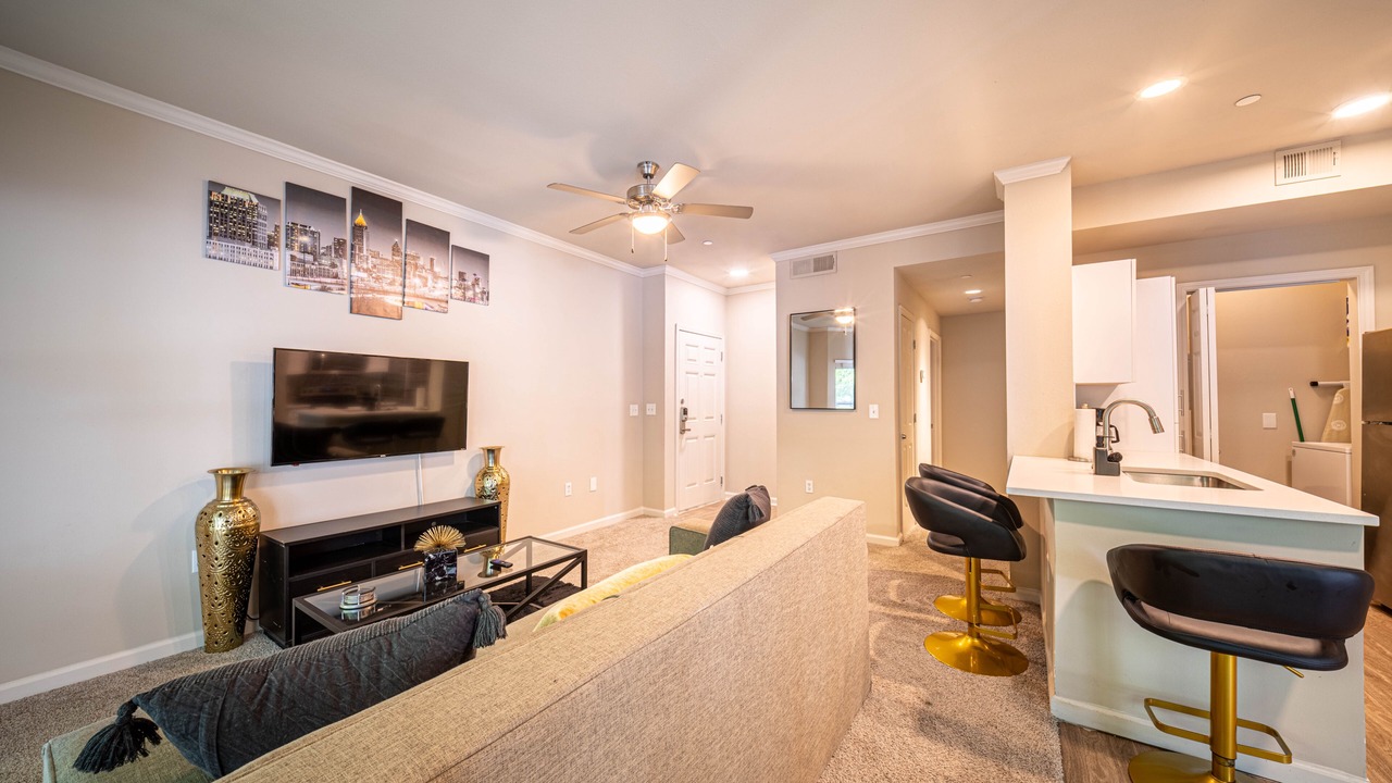 Photo of Livingroom in North Buckhead