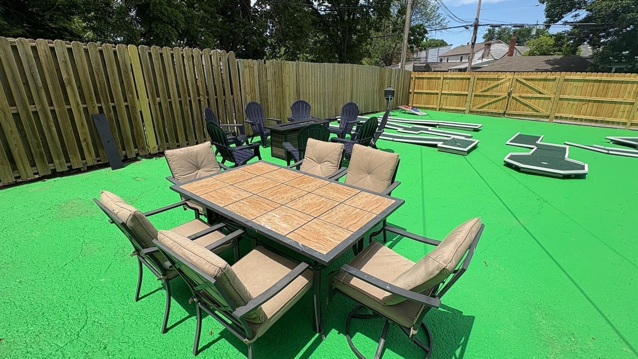 Photo of Outdoor in Phoenix Hill
