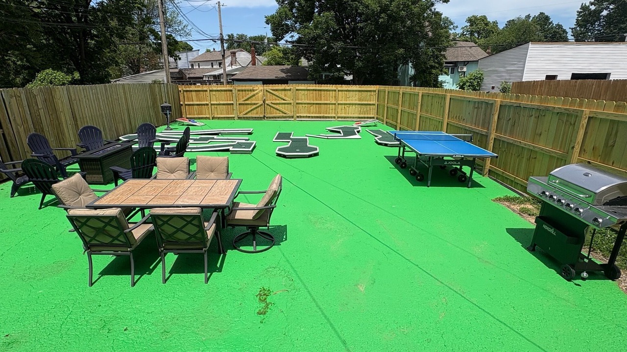 Photo of Outdoor in Phoenix Hill