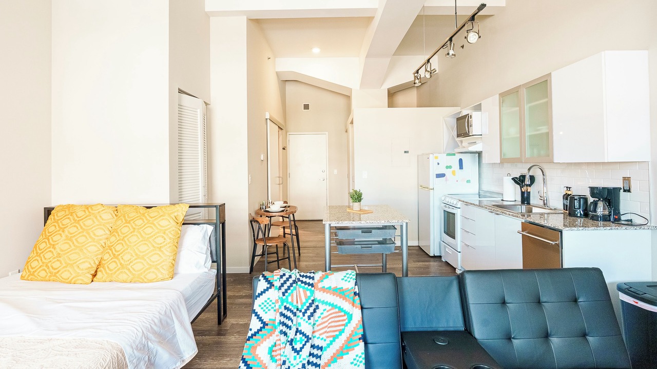 Photo of Bedroom in Downtown Cincinnati