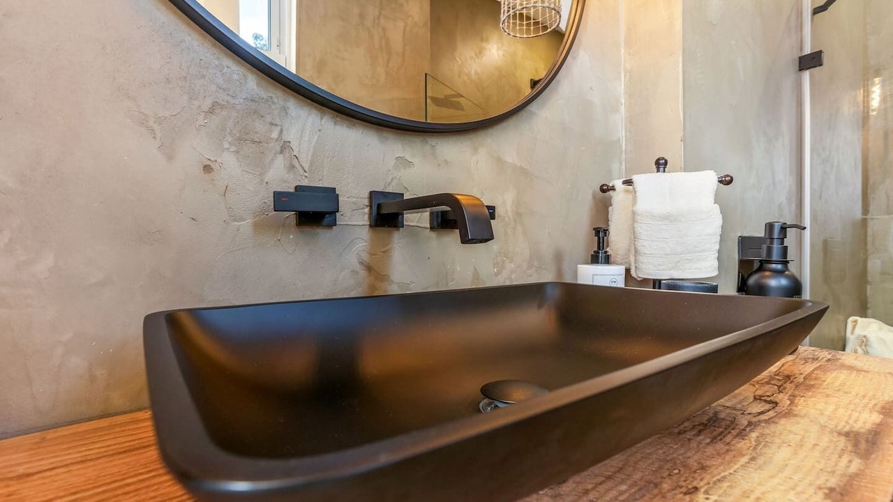 Photo of Bathroom in Franklin Park