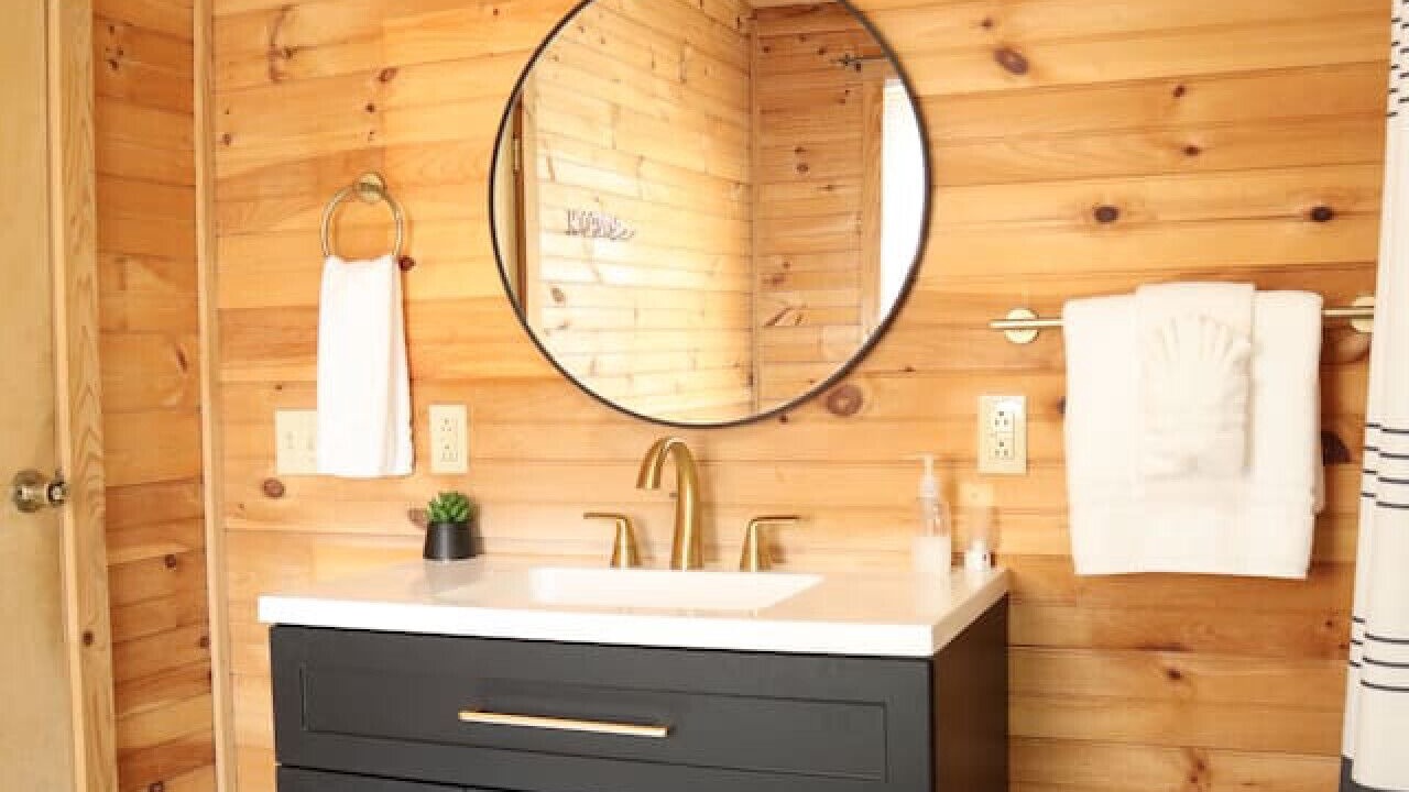 Photo of Bathroom in Lynn Garden