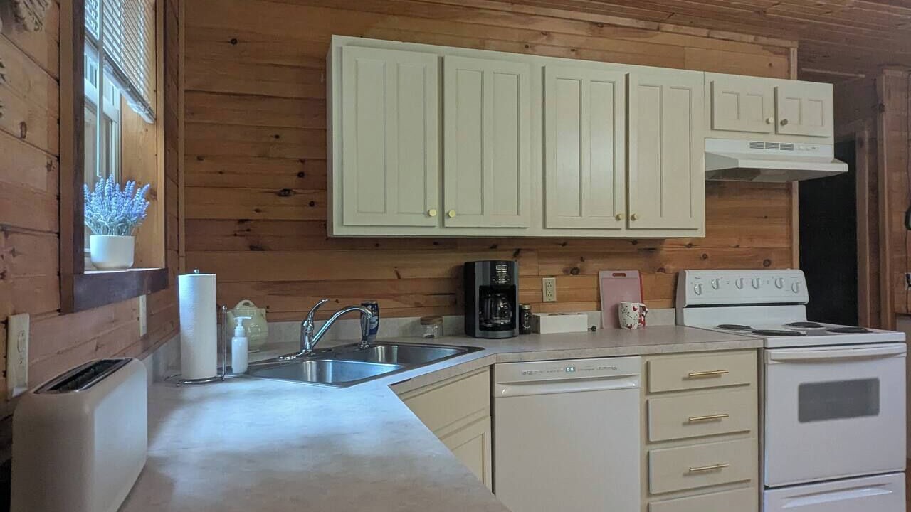 Photo of Kitchen in Lynn Garden