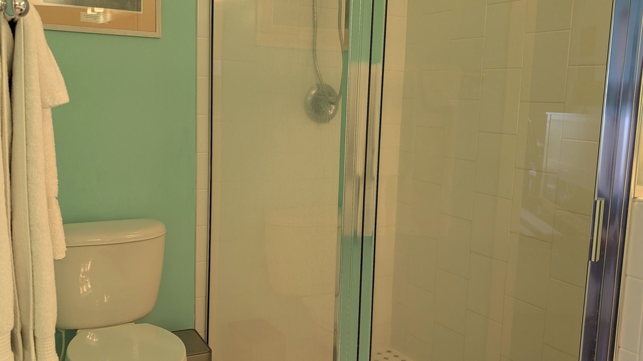 Photo of Bathroom in Melrose on the Beach