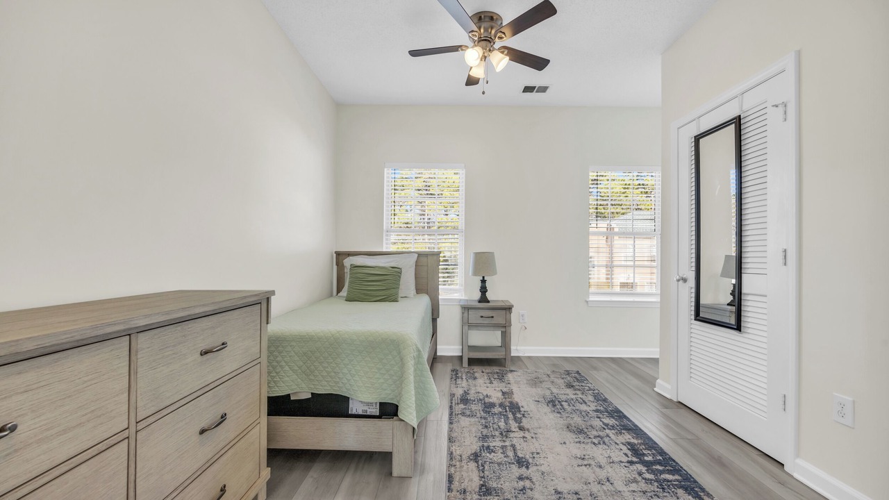 Photo of Bedroom in Red Hill