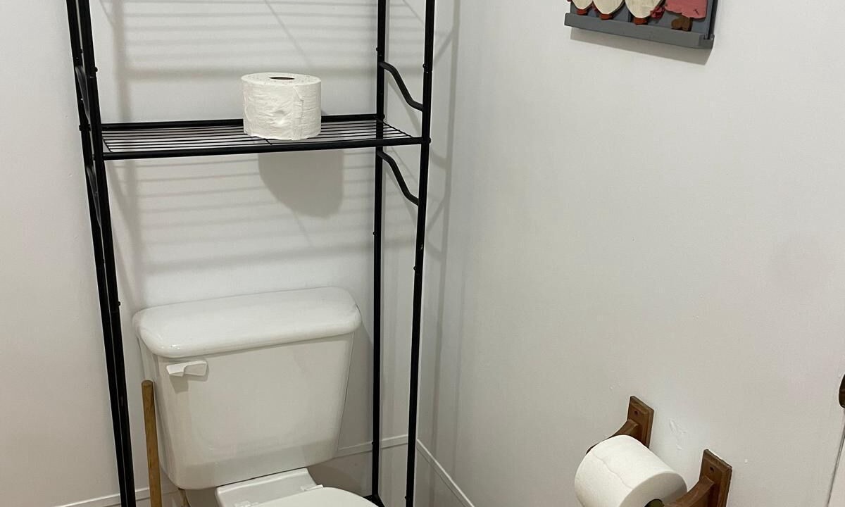 Photo of Bathroom in Greenup