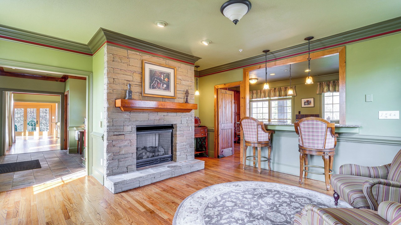 Photo of Livingroom in Kingsport