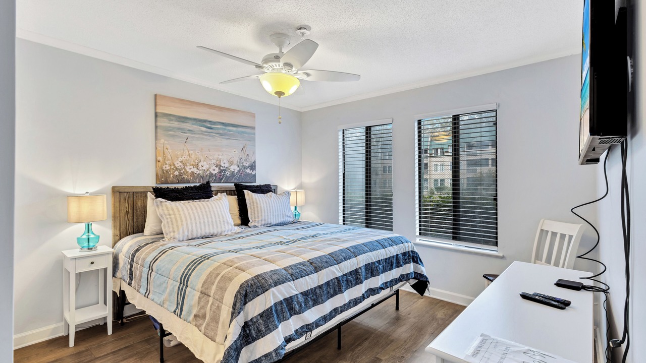 Photo of Bedroom in Palmetto Dunes