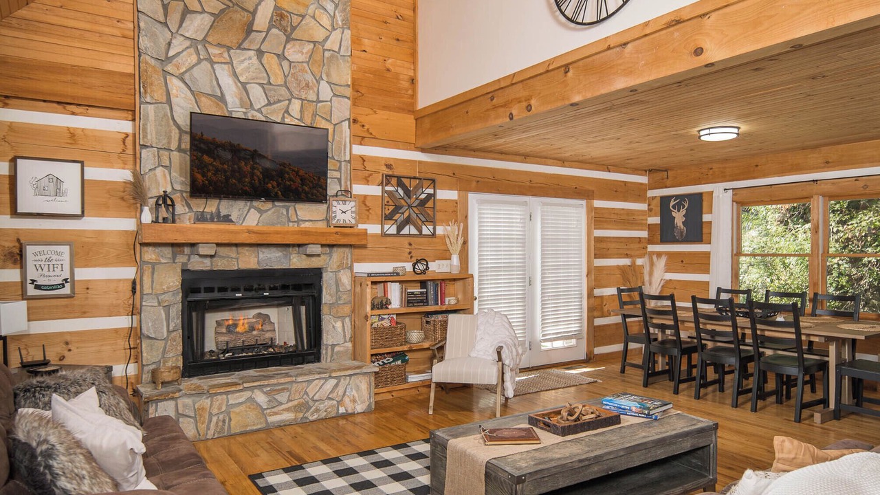 Photo of Livingroom in Boone