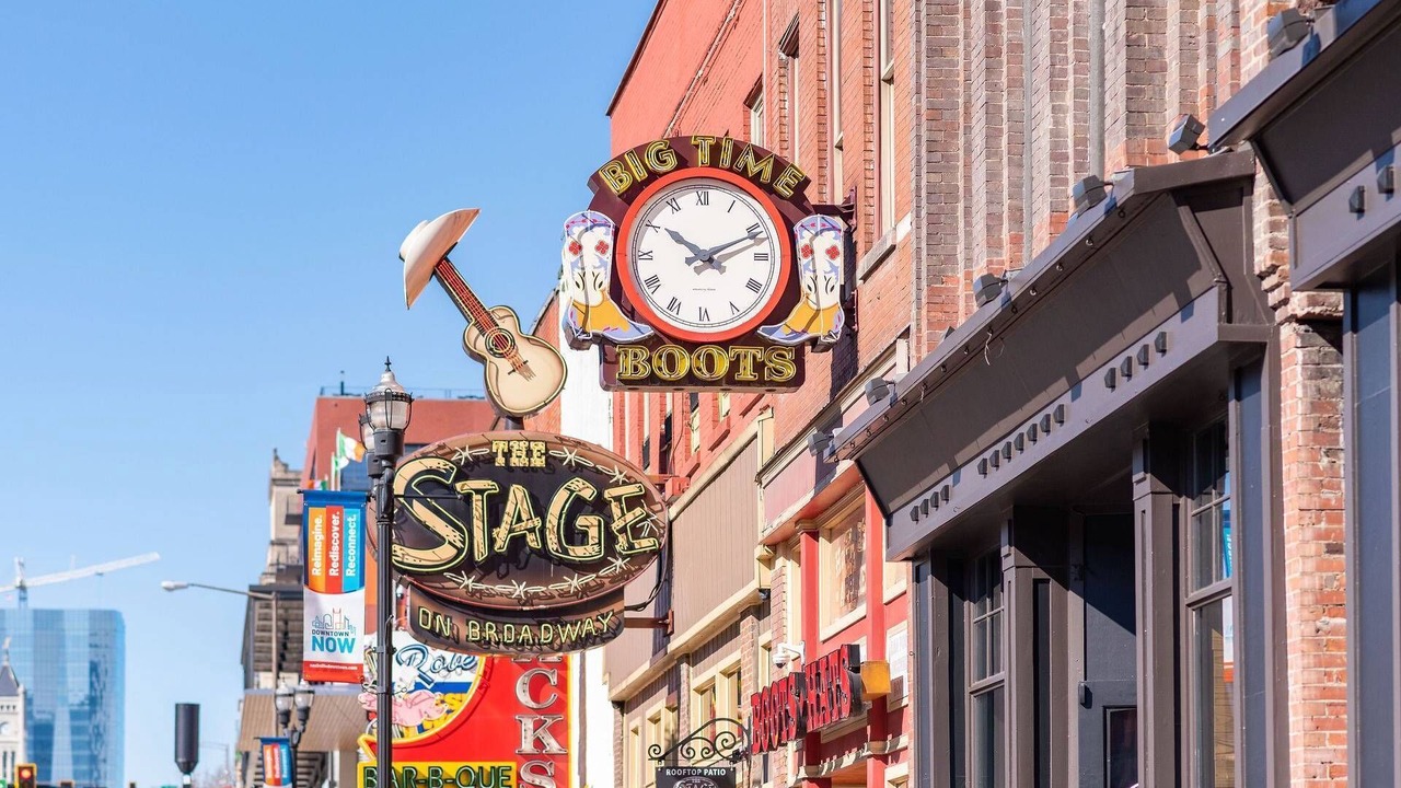 Photo of Others in Nashville