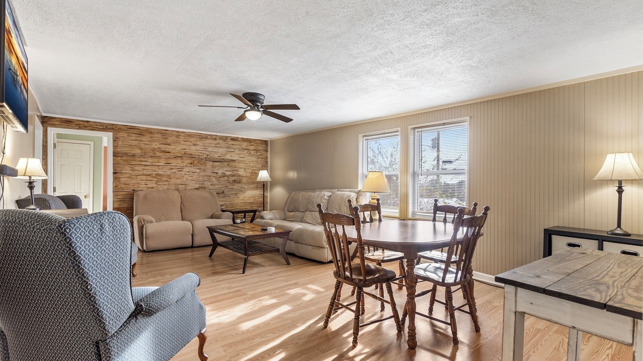 Photo of Livingroom in Bristol