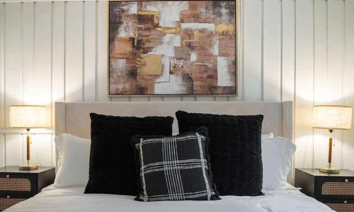 Photo of Bedroom in Charter Hills