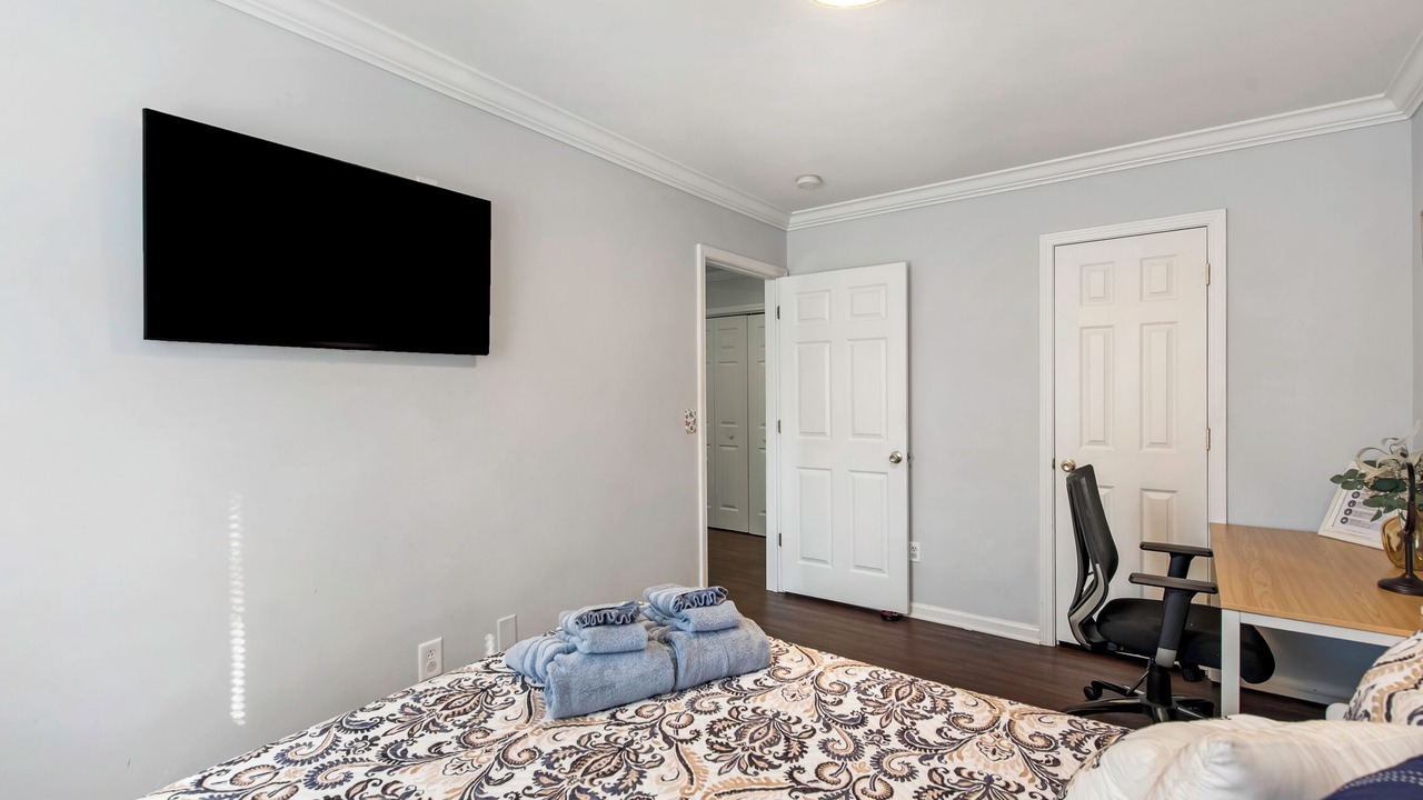 Photo of Bedroom in Biddleville