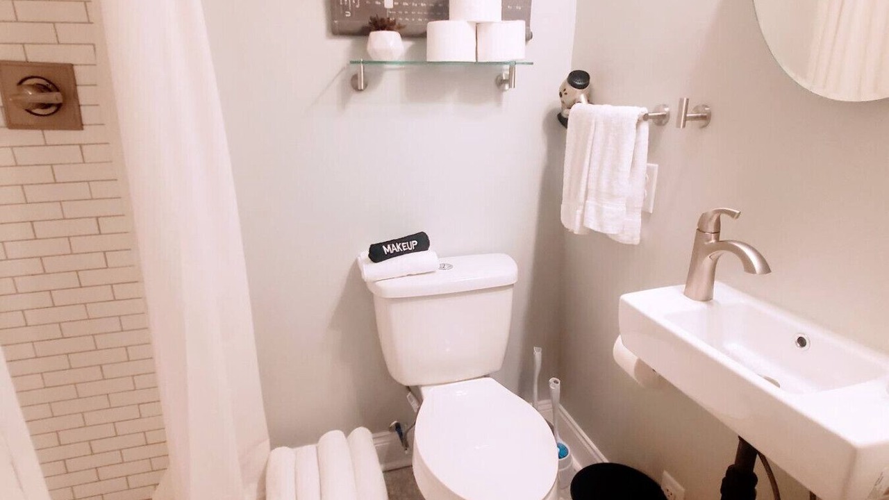 Photo of Bathroom in Schnitzelburg