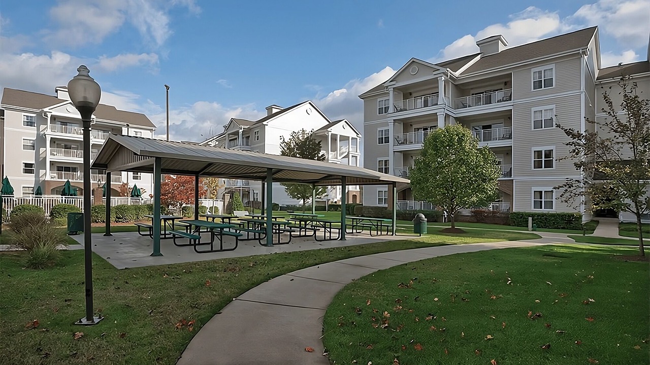 Photo of Outdoor in Pennington Bend