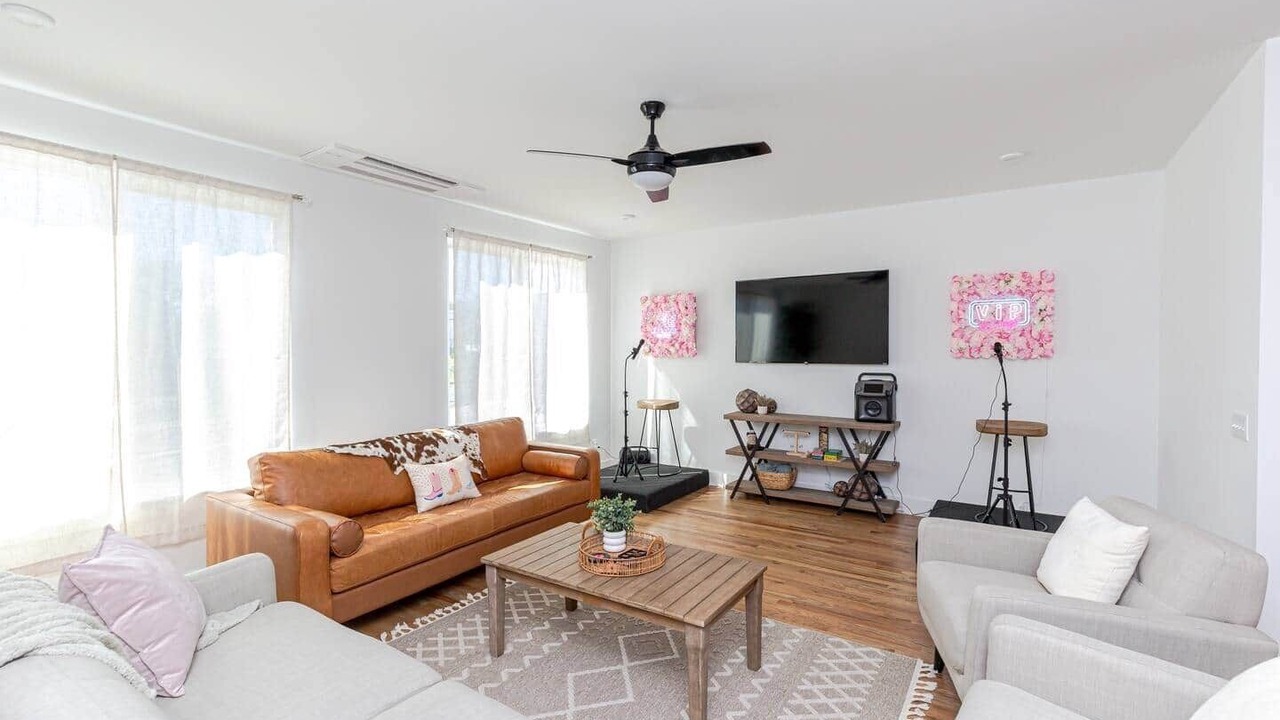 Photo of Livingroom in Nashville