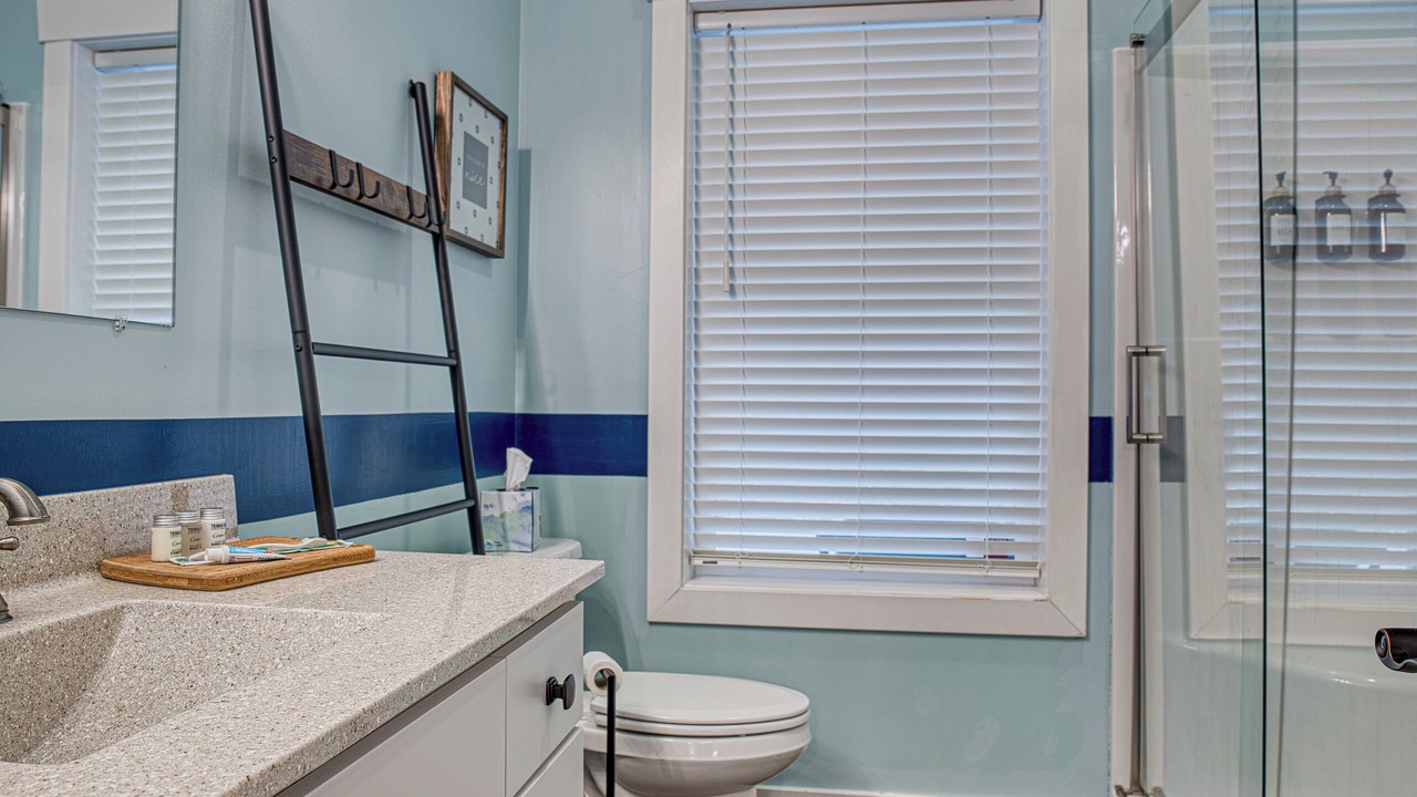 Photo of Bathroom in Newburgh