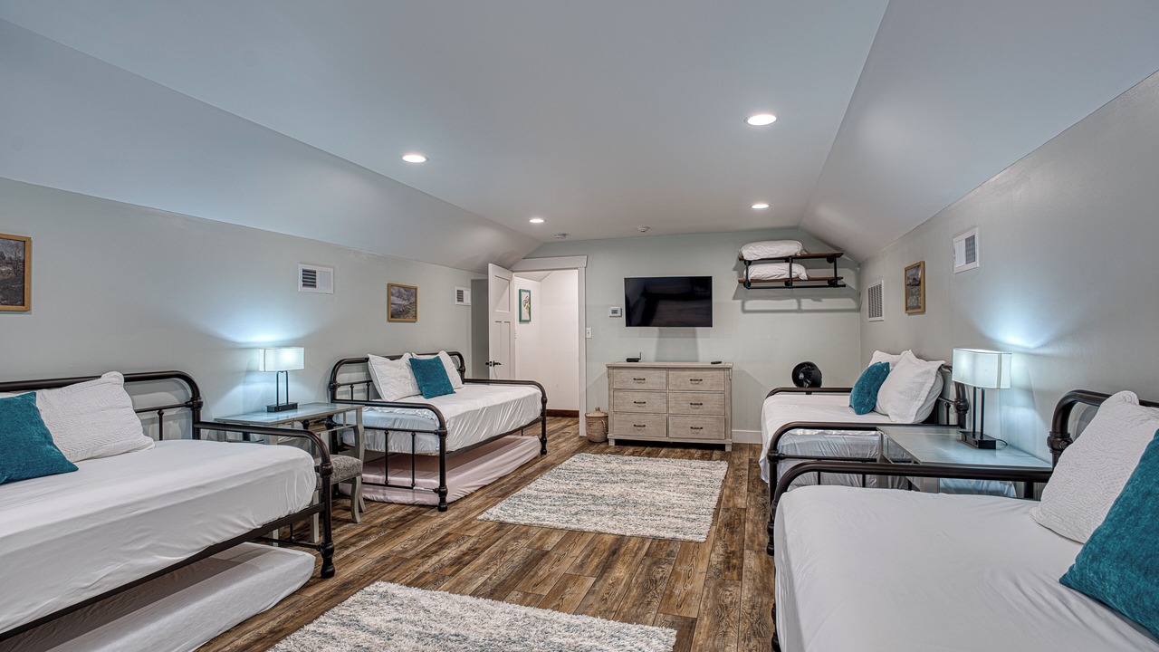 Photo of Bedroom in Newburgh