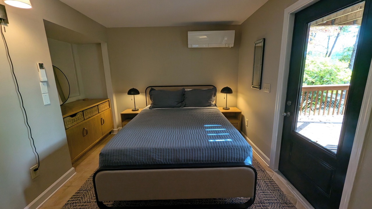 Photo of Bedroom in Forest Lake Heights