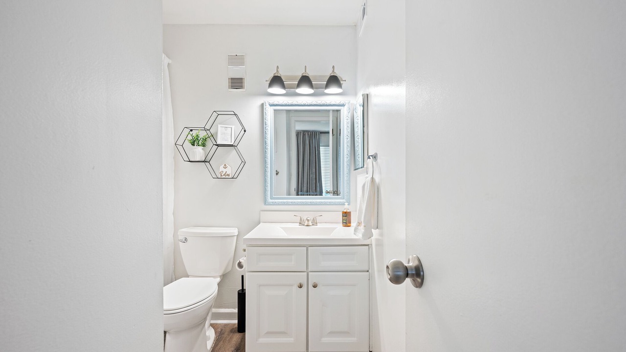 Photo of Bathroom in Palmetto Dunes