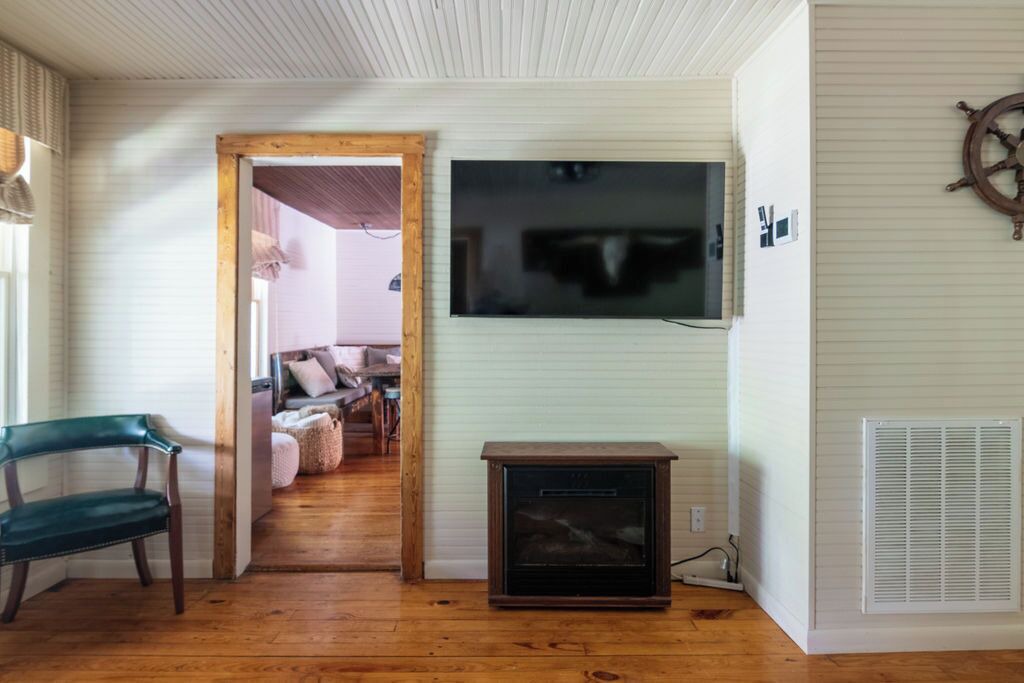 Photo of Livingroom in Burnsville