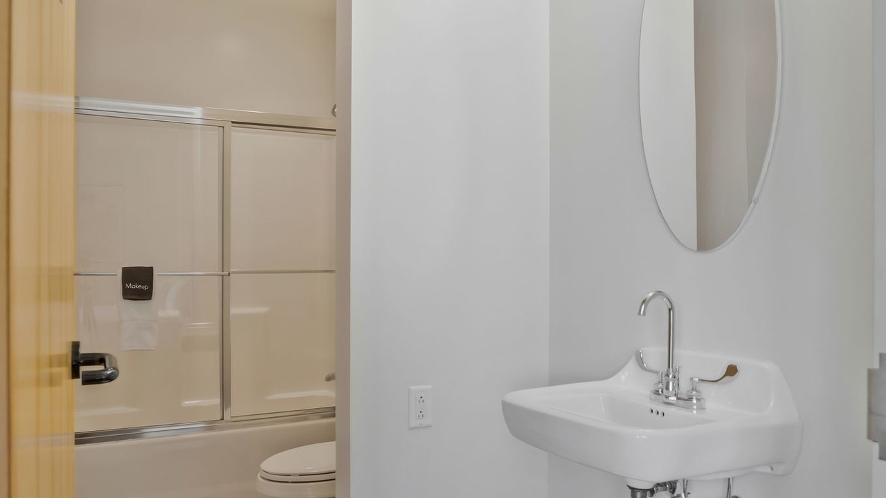 Photo of Bathroom in The Gulch
