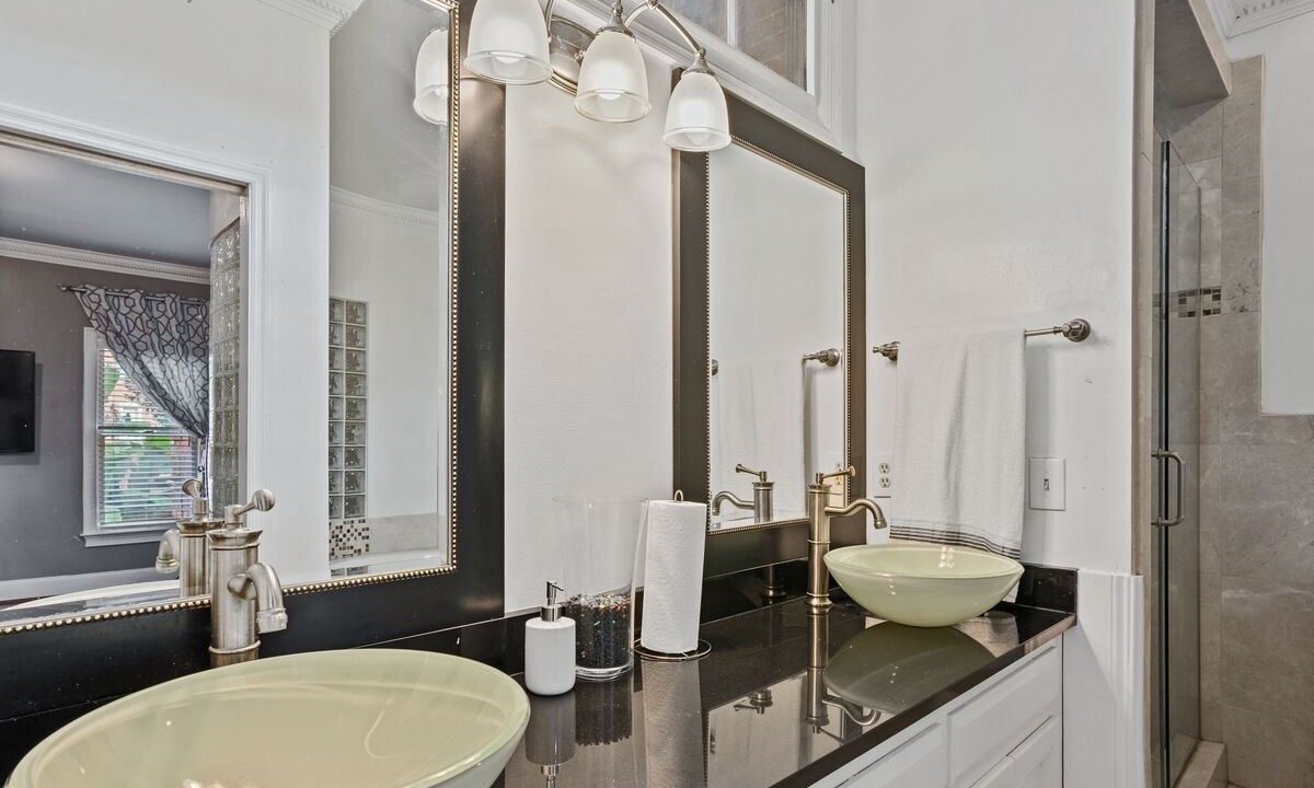 Photo of Bathroom in Northlake