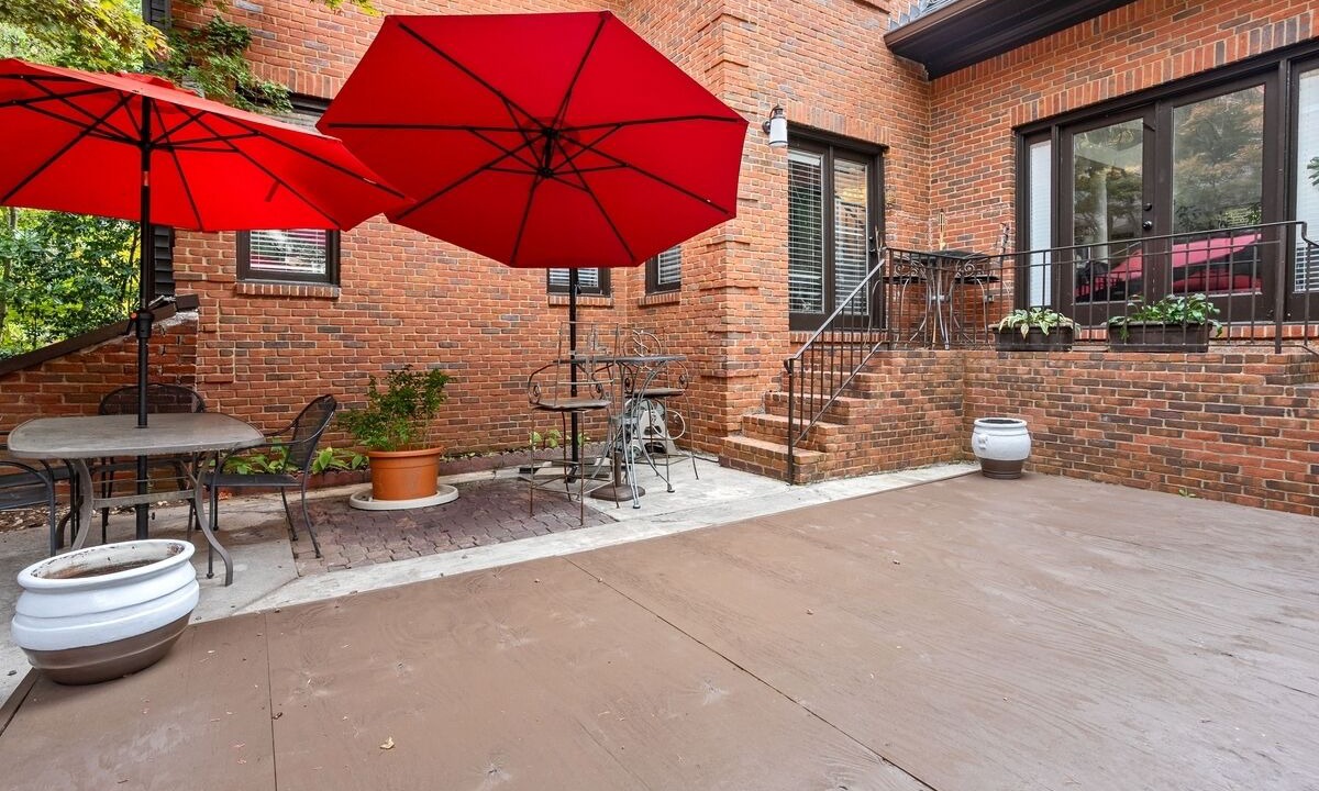 Photo of Outdoor in Northlake