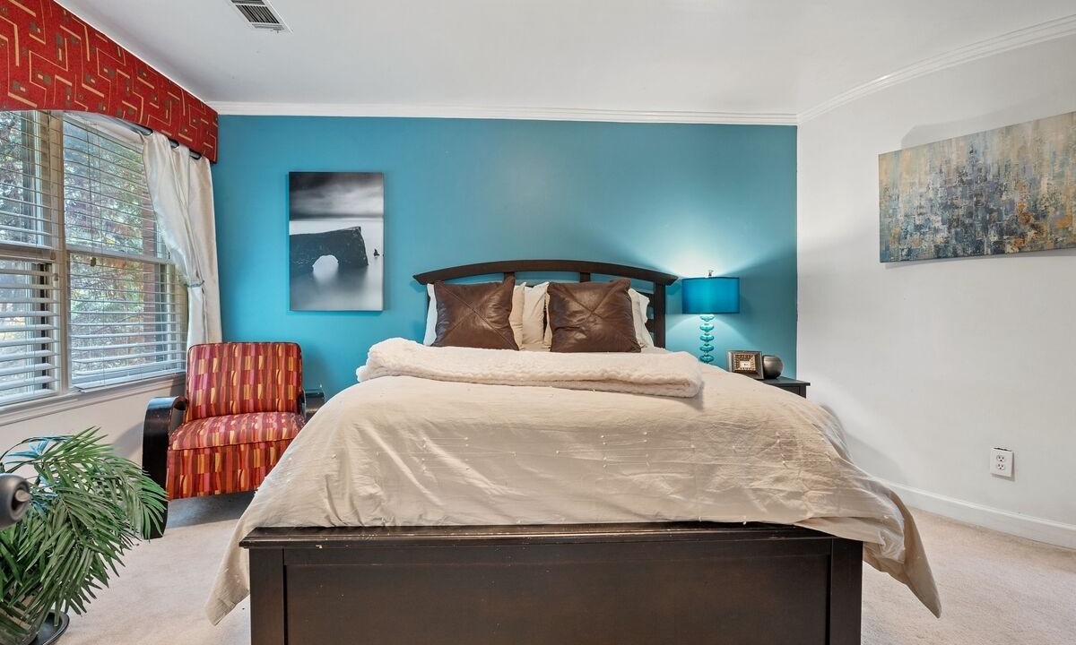 Photo of Bedroom in Northlake