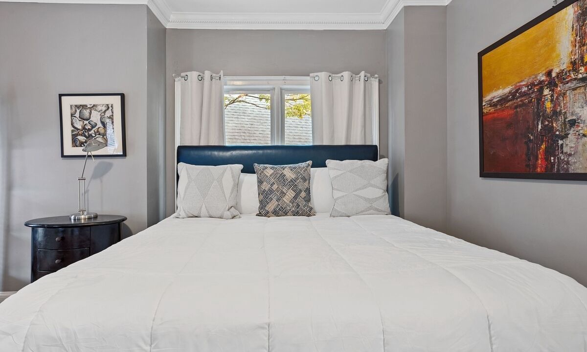 Photo of Bedroom in Northlake