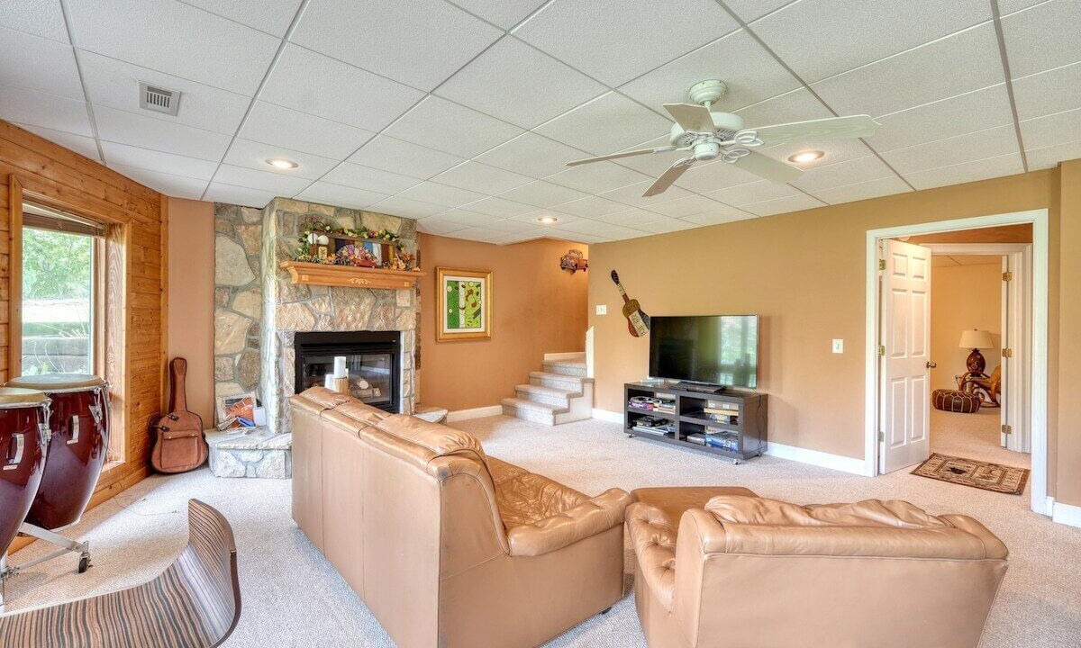 Photo of Livingroom in Young Harris
