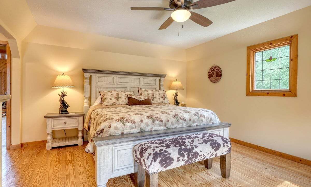 Photo of Bedroom in Young Harris