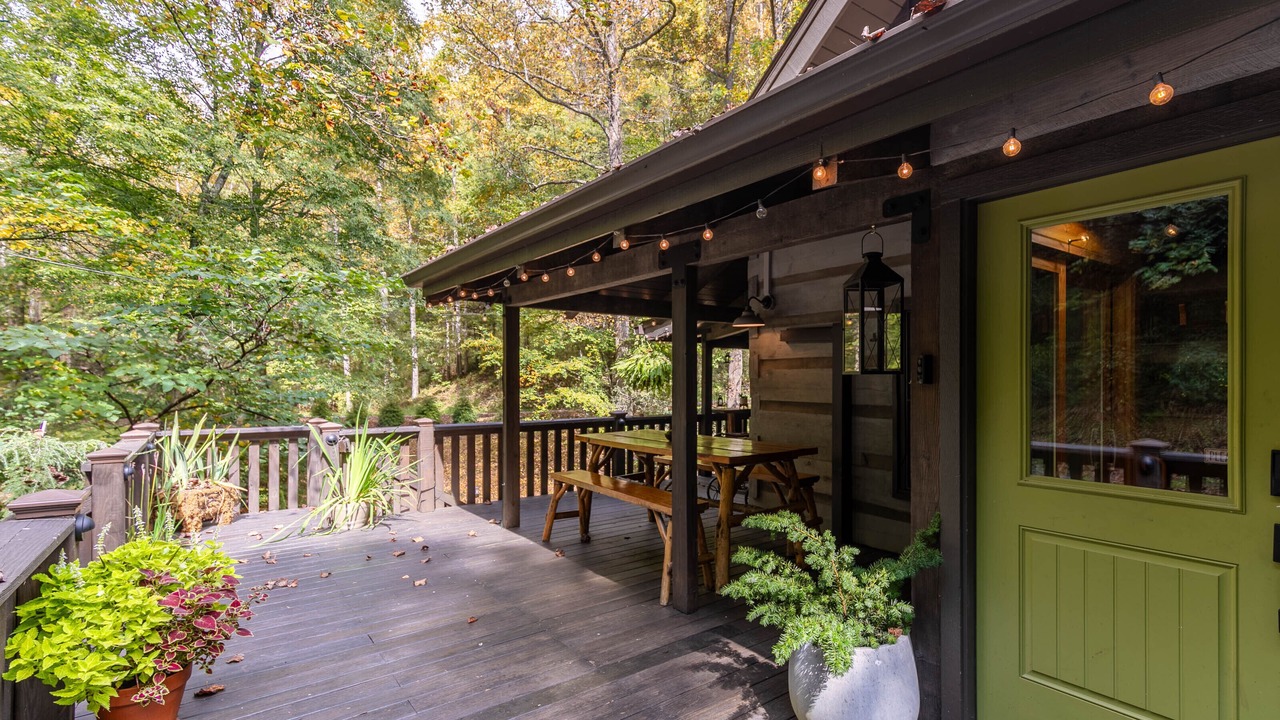 Photo of Outdoor in Apple Ridge
