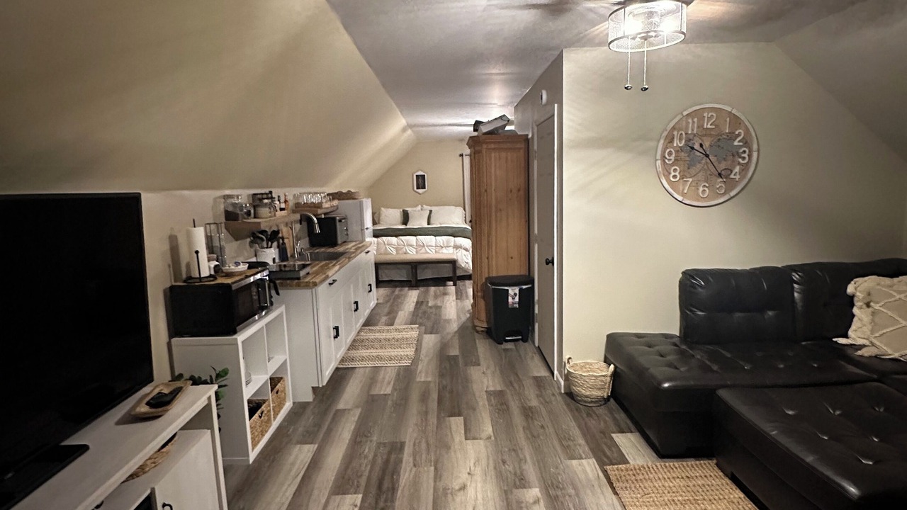 Photo of Livingroom in Mary Alice