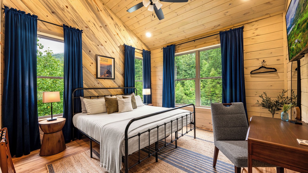 Photo of Bedroom in Sevierville