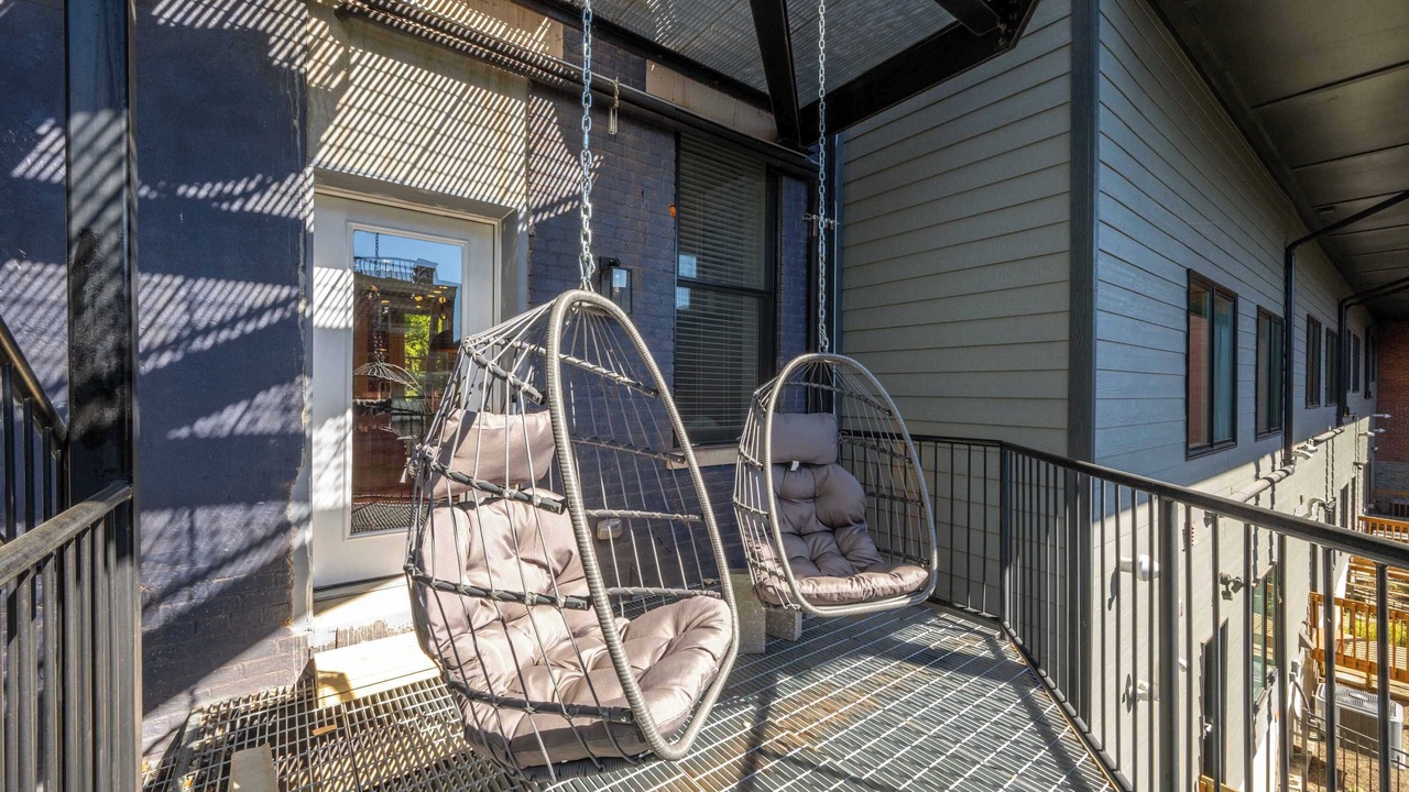 Photo of Patio Balcony in Mount Auburn