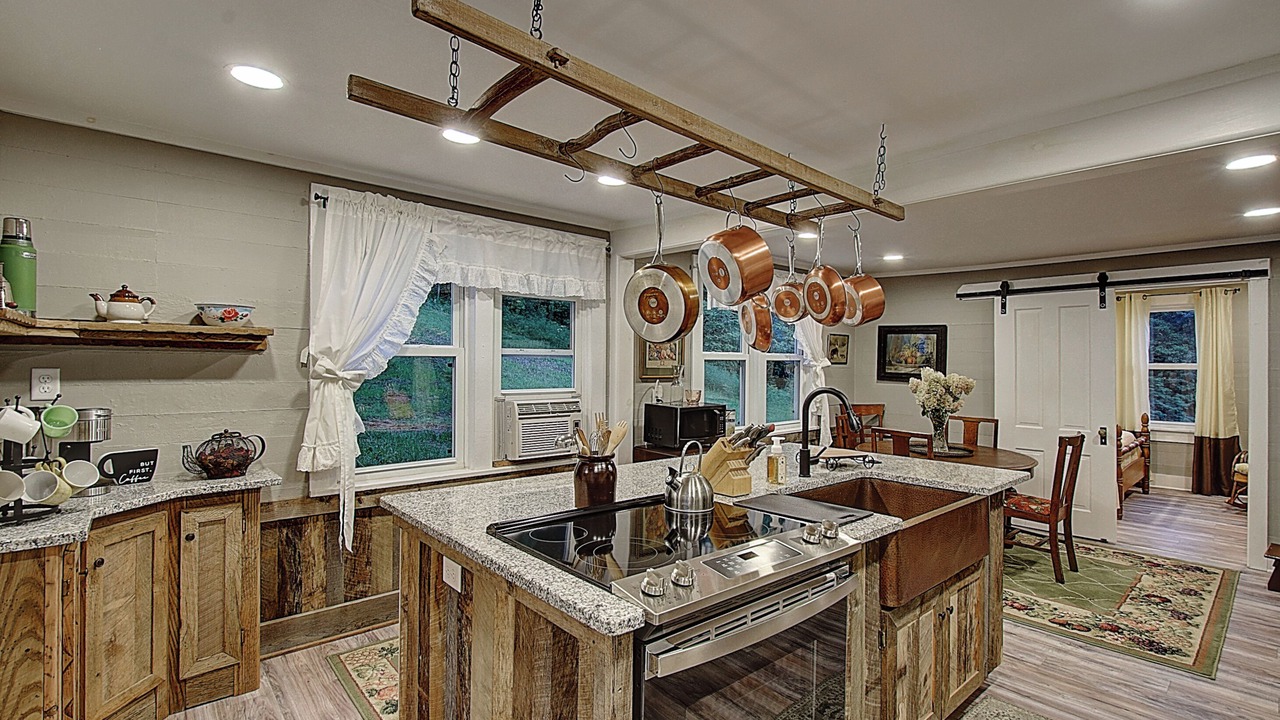Photo of Kitchen in Johnson County