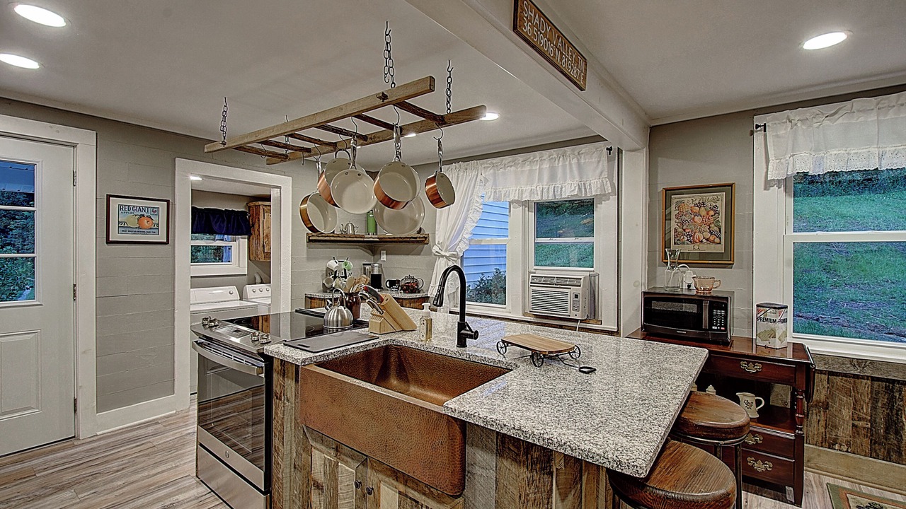 Photo of Kitchen in Johnson County