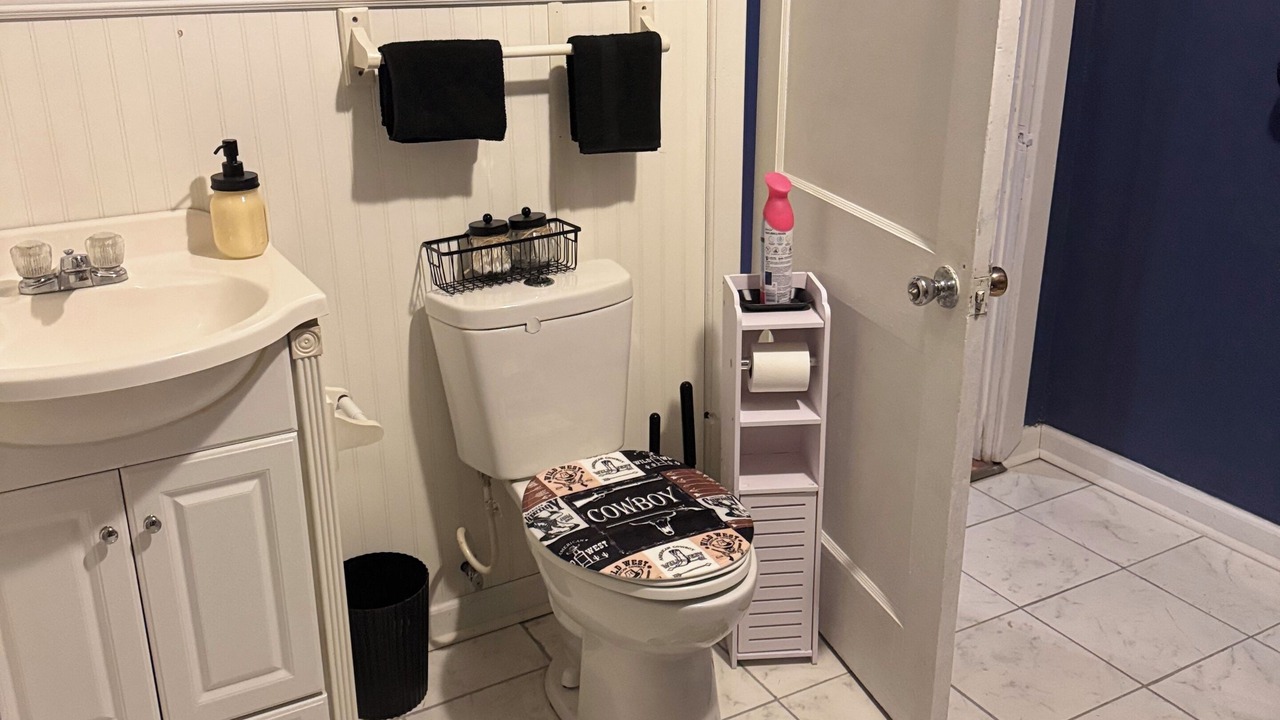 Photo of Bathroom in Keyser