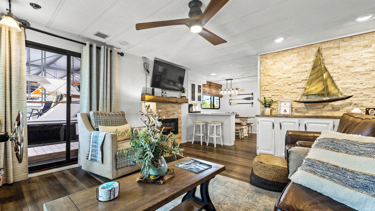Photo of Livingroom in Downtown Knoxville