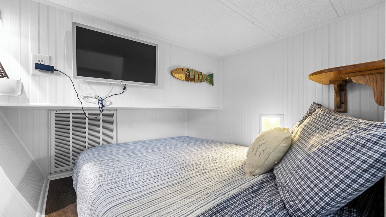 Photo of Bedroom in Downtown Knoxville