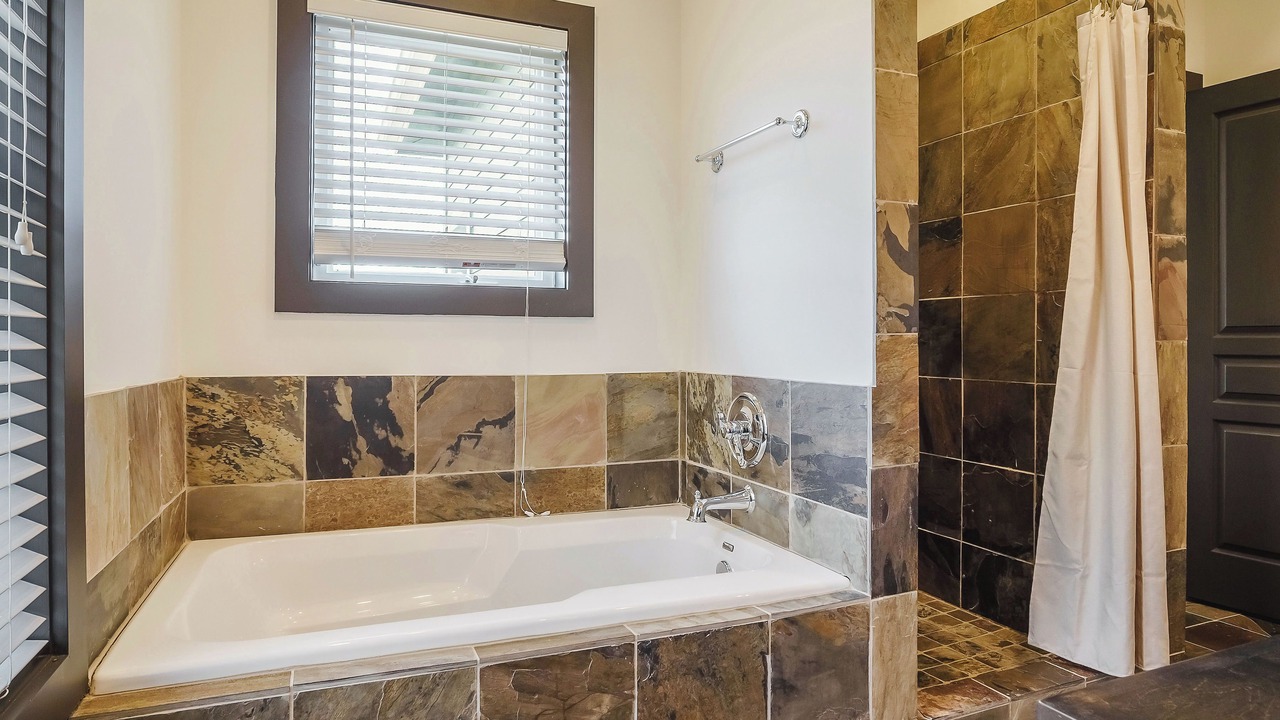 Photo of Bathroom in Smithville